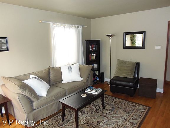 4th image of 2204 Amherst Ave