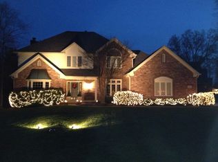 1139 Woodgate Dr, Carmel, IN 46033