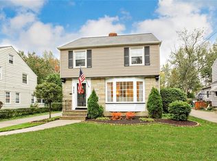 5144 Mayview Rd, Lyndhurst, OH 44124