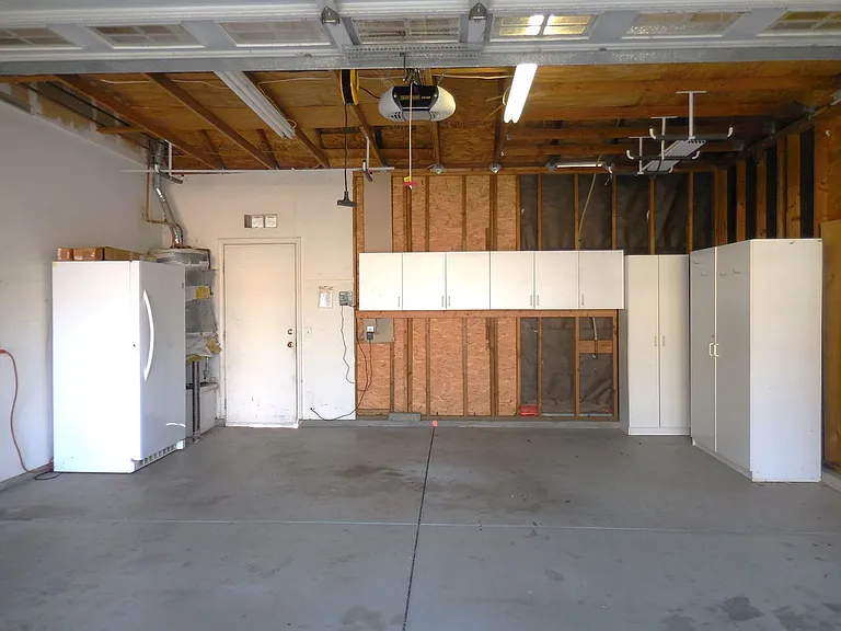 1079 Stillspring Dr — Photo 22