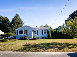 49 Overlea Dr, Springfield, MA 01119