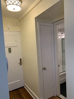 Rented by Compass | media 16