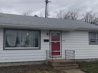 2406 Loraine Ave, Racine, WI 53404