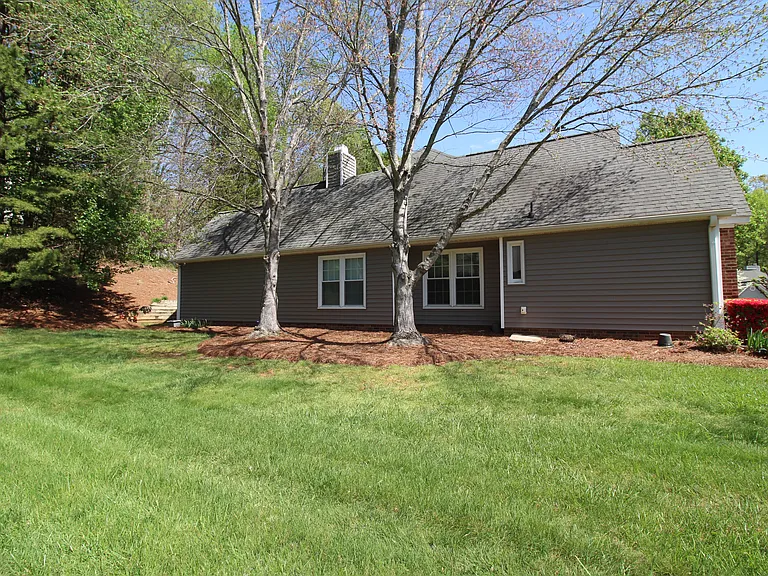 33 Cedar Knoll Dr — Photo 26