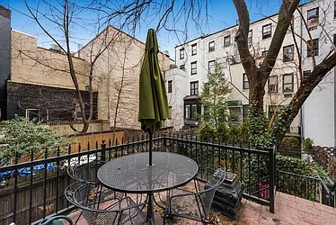 Rented by Nest Seekers International