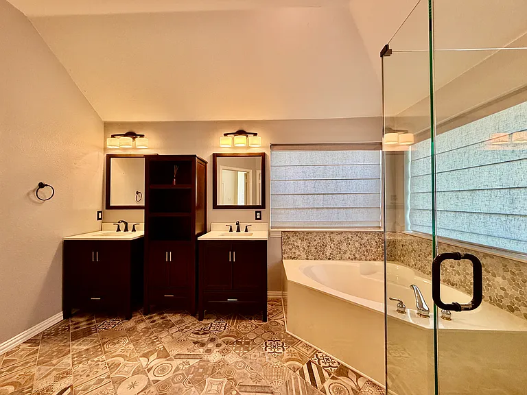 1632 Castle Pines Dr — Photo 17