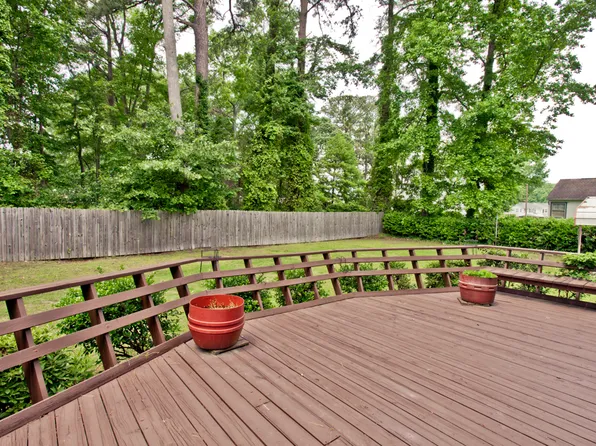 25 Gayle St, Hampton, VA 23669