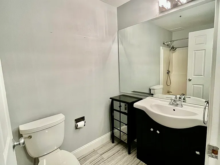 15 Higgins St #219 — Photo 23