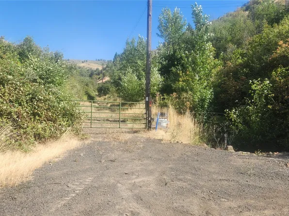 426 & 430 Klicker Mt Rd, Walla Walla, WA 99362