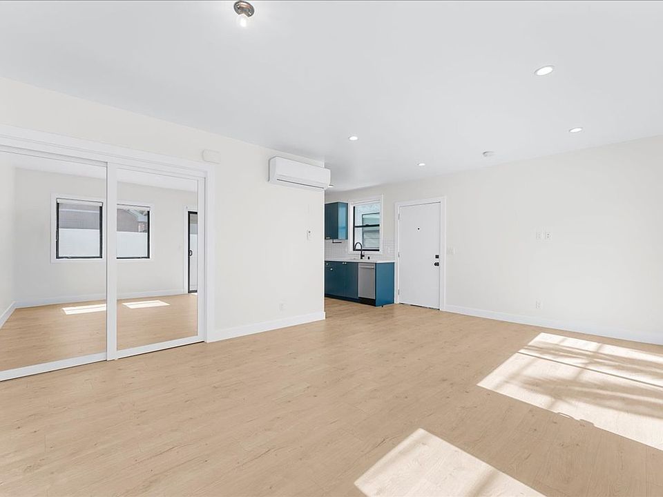 1st image of 3379 N Eagle Rock Blvd