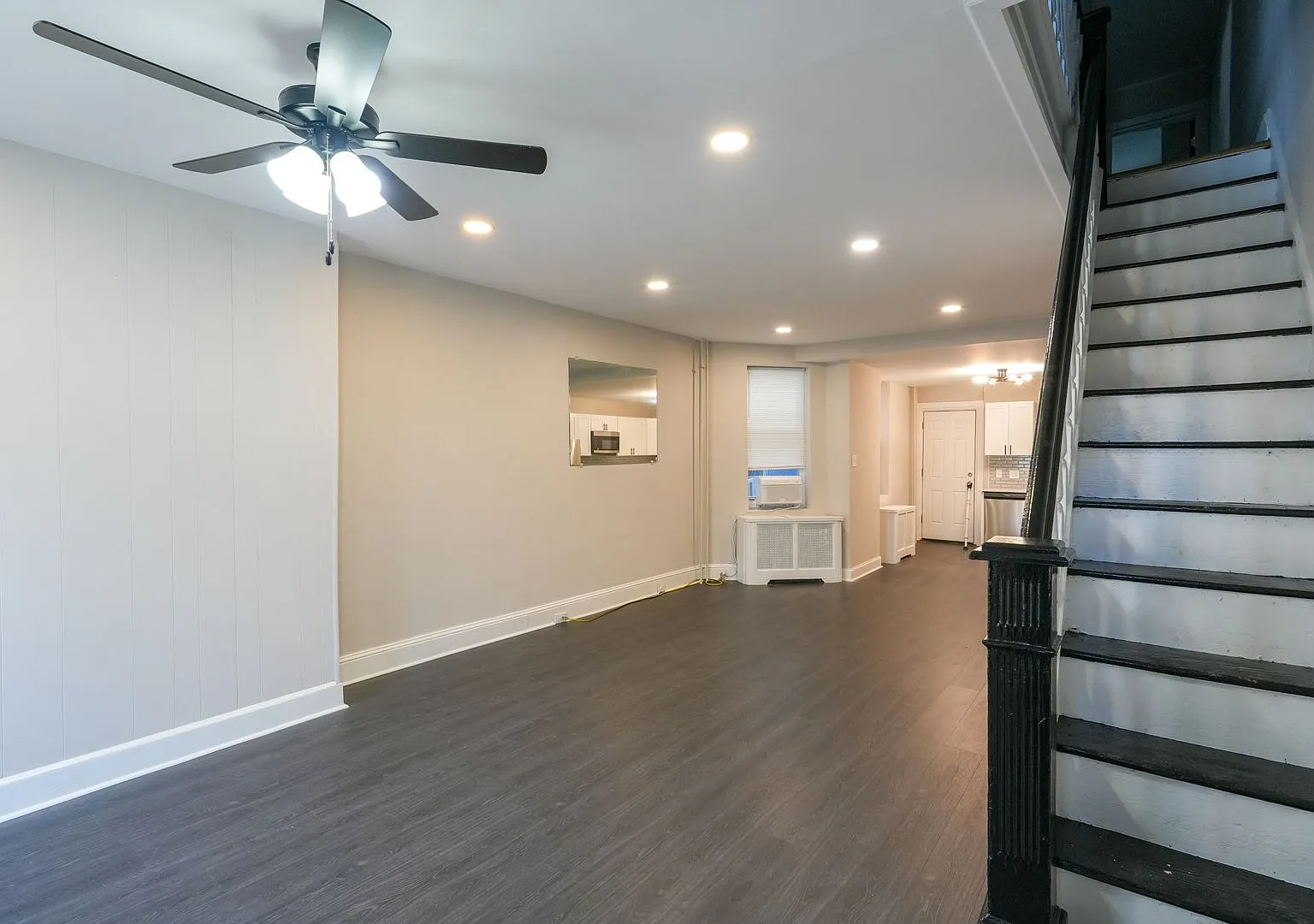 Gorgeous- 3 Bedroom — Photo 4