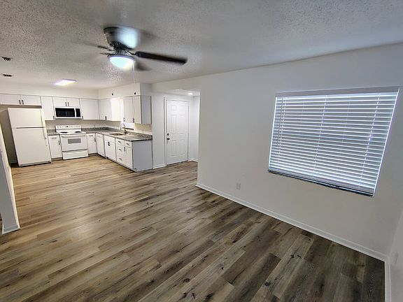 2nd image of 4830 9th St #4830
