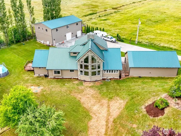 47335 260th Avenue SE, Enumclaw, WA 98022