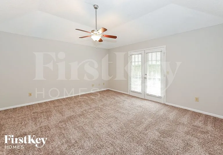 50 Rockridge Dr — Photo 9