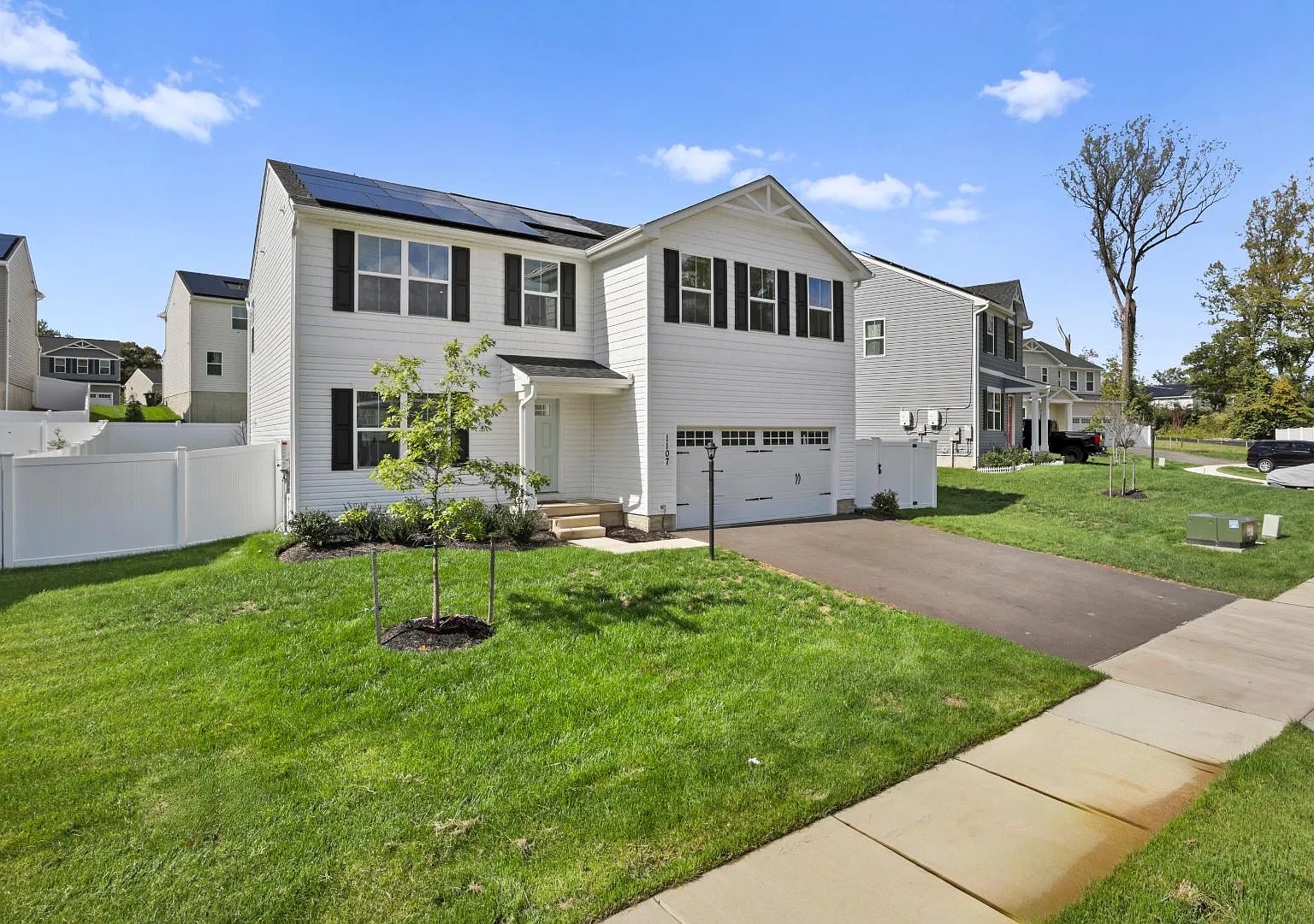 1107 Shumi Ct — Photo 2