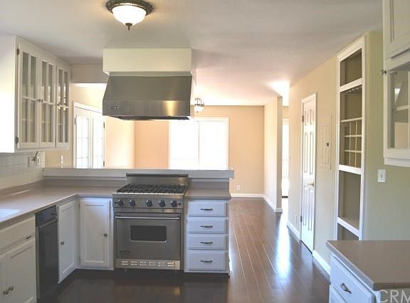3rd image of 7050 Kahms Ln