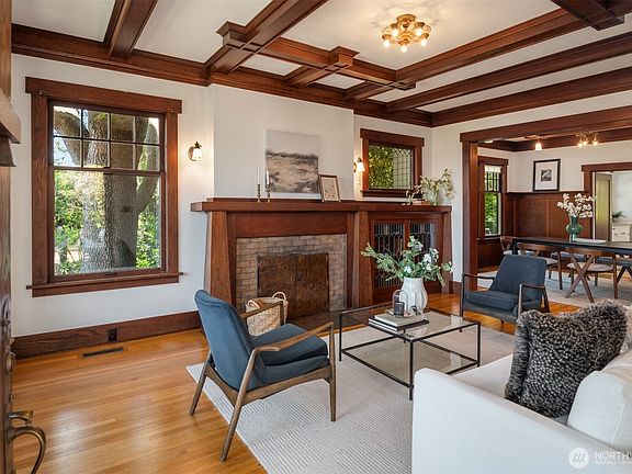 5th image of 4055 SW Holgate Street