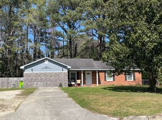 1120 Plymouth Dr, New Bern, NC 28562