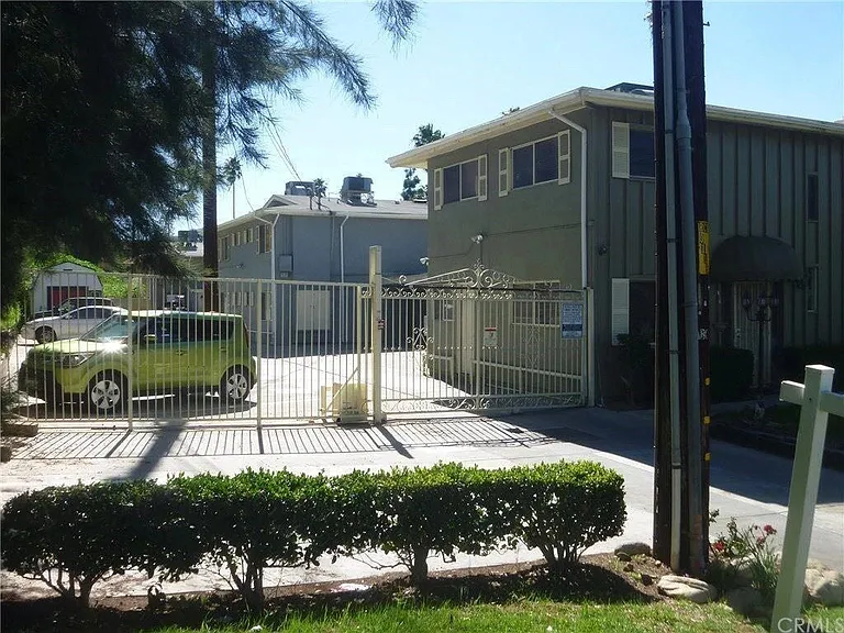 915 Paseo Grande #16 — Photo 9
