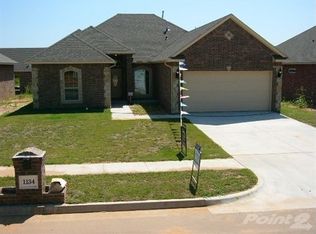 1134 Prairie Dunes Ct, Norman, OK 73072