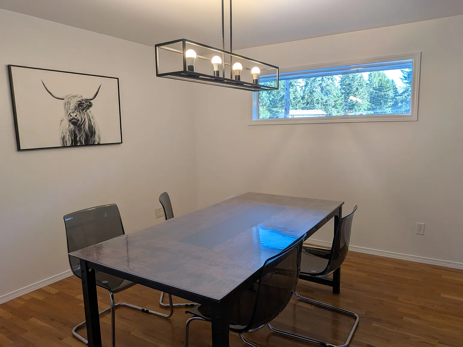 4 bed, 2.5 bath, 1820 sqft, $4,250 — Photo 2