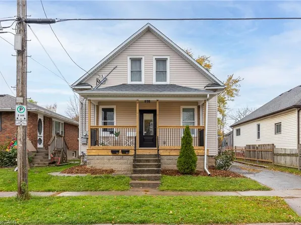 50 5th St, Welland, ON L3B 4Z5