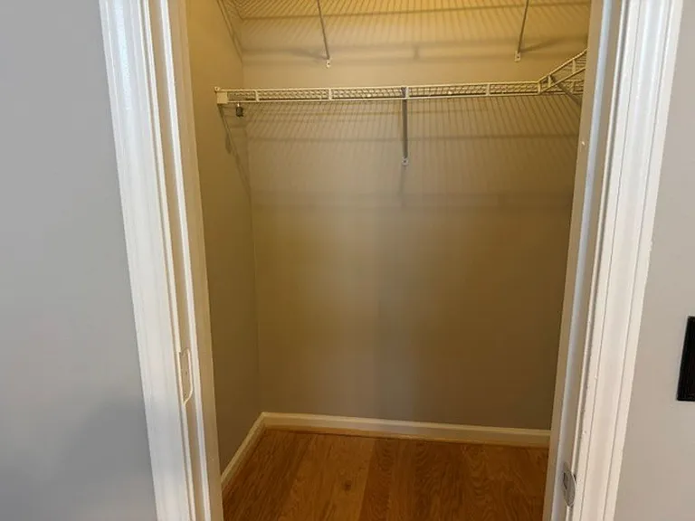 126 Marshland Ln — Photo 6
