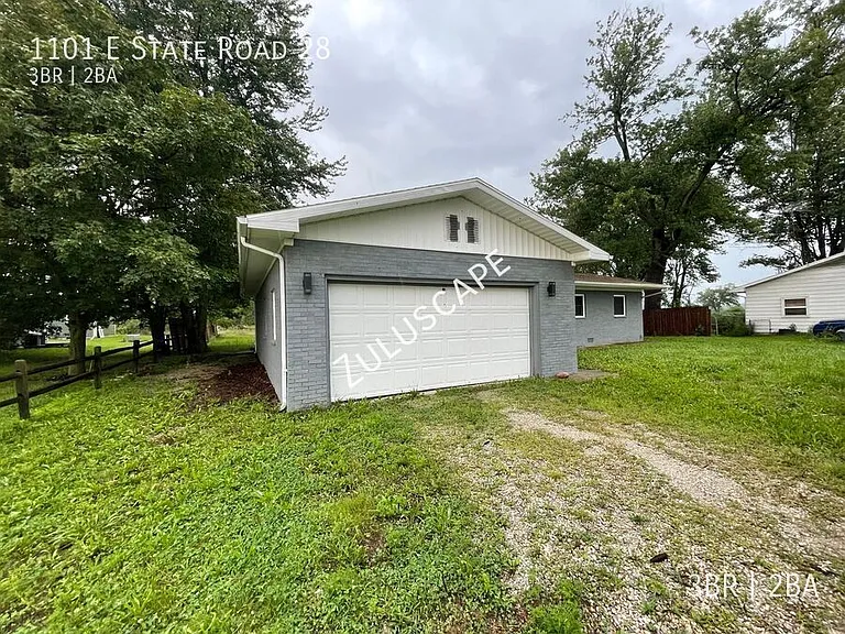 1101 E State Road 28 — Photo 15