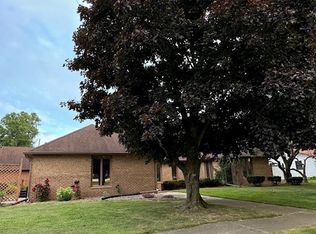 921 Clover St, Rochester, IN 46975