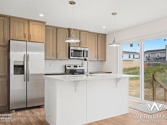 2nd image of 1511 Lemoncreek Ct