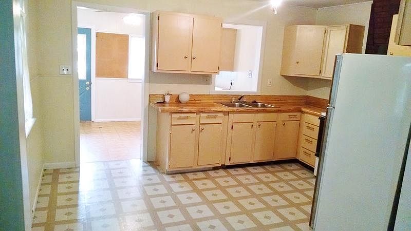 2nd image of 224 Palmer St