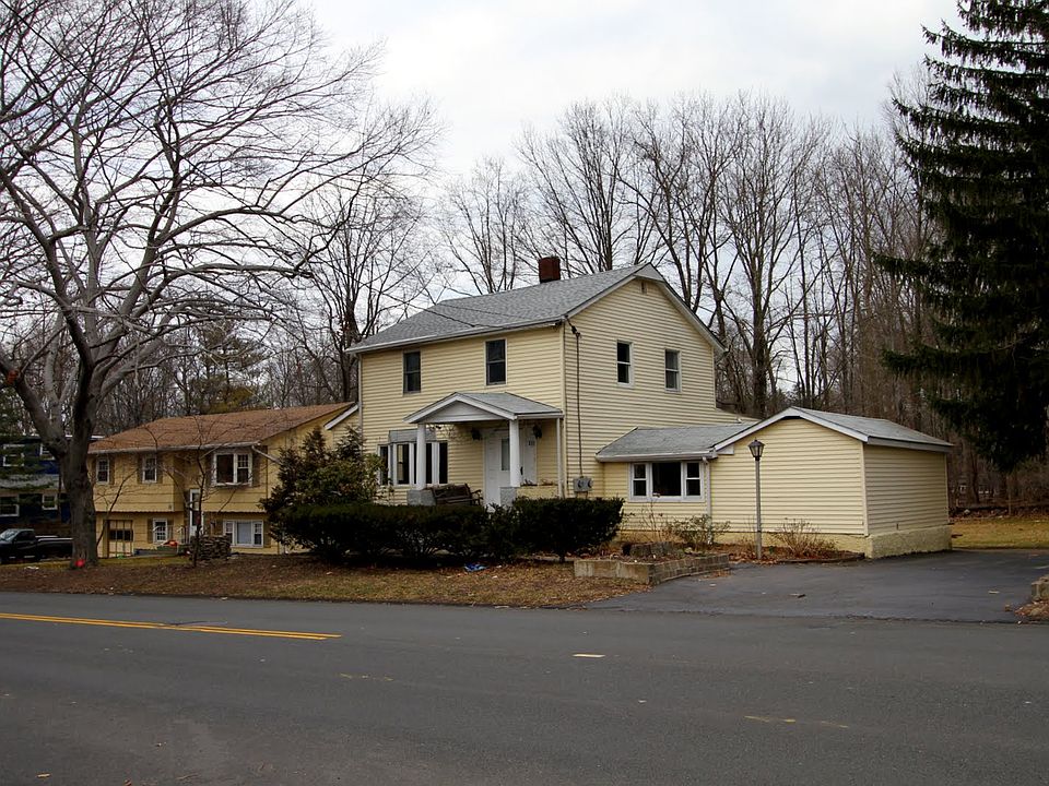 1st image of 525 Kings Hwy