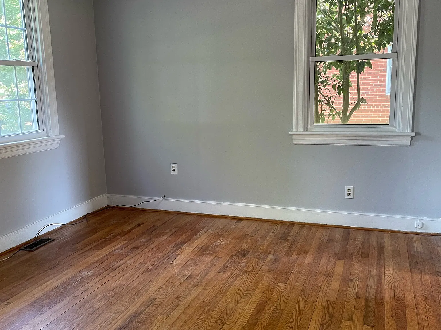 3429 W Franklin St — Photo 2