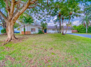 12620 SW 114th Ave, Miami, FL 33176