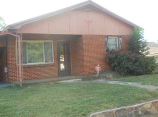 960 Blythe Ave SE, Cleveland, TN 37311
