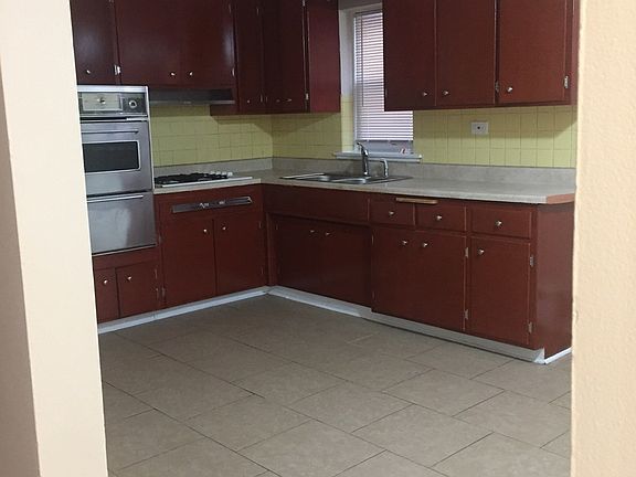 3rd image of 6258 W Diversey Ave #Gs