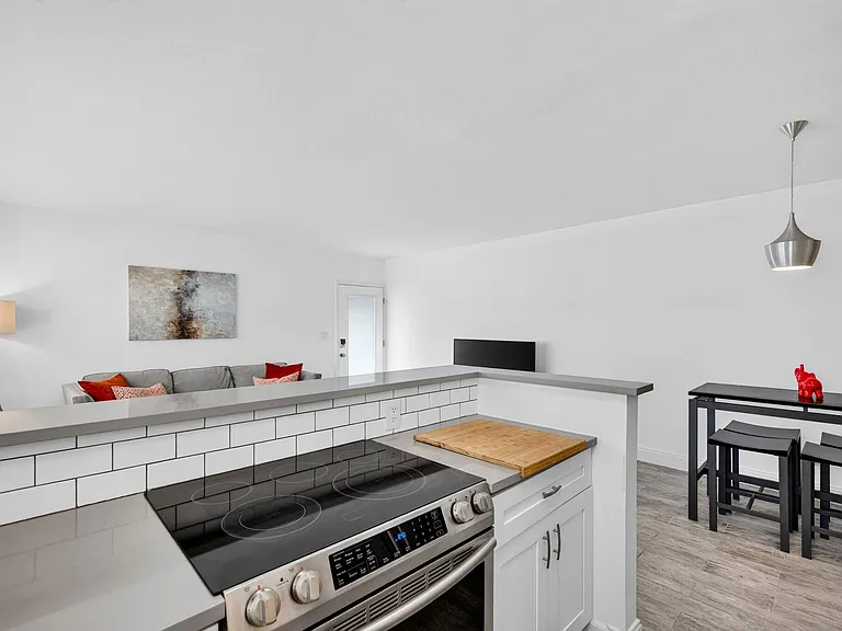 624 Orton Ave #3 — Photo 20