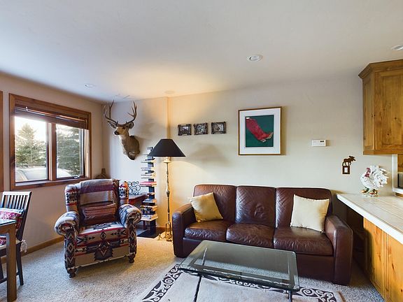5th image of 125 Picabo St #F7