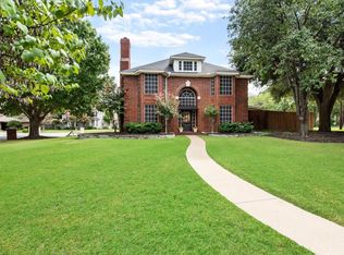 6104 Pathway Ct, Arlington, TX 76016