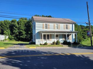 5739 Main St, Mount Jackson, VA 22842