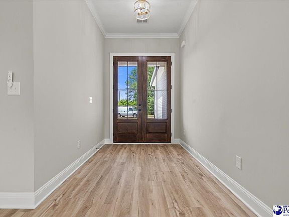 5th image of 1517 Sunrise Dr