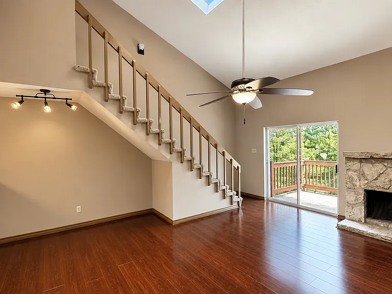 10527 Perrin Beitel Rd #D206 — Photo 2