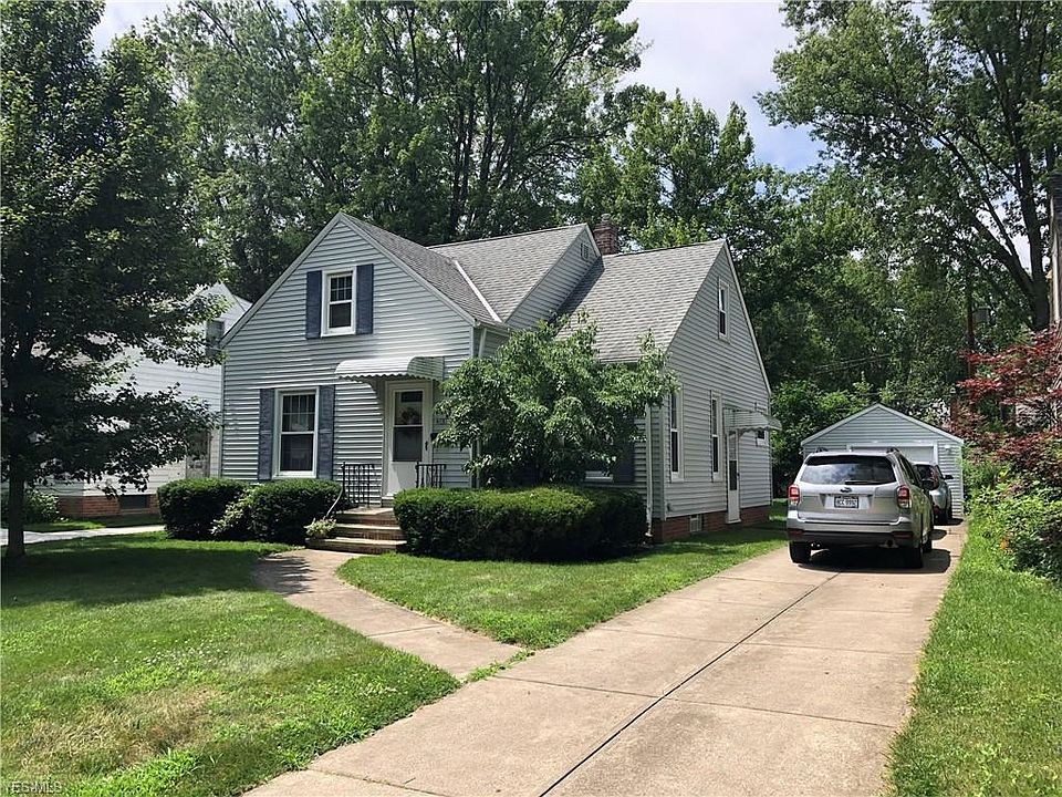 1st image of 4630 W 226th St