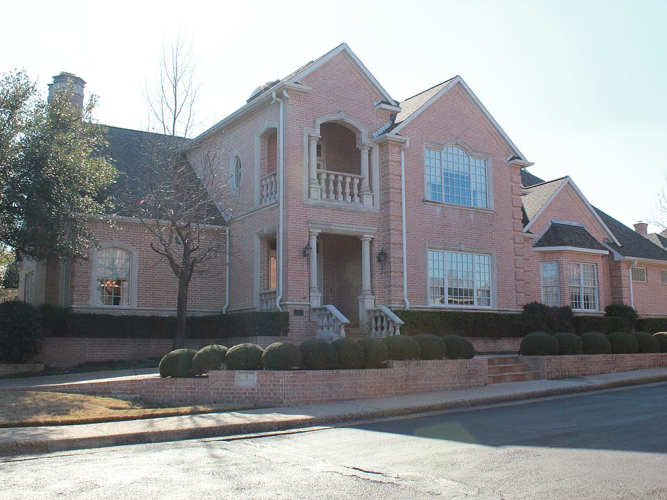 1st image of 1 Crownwood Ct
