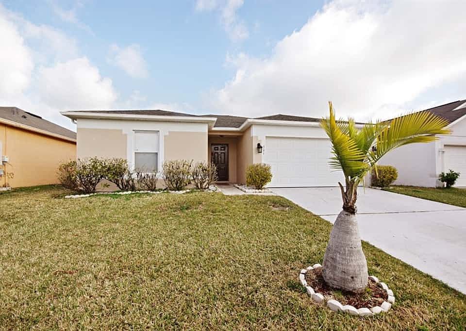 1st image of 301 Grand Royal Cir