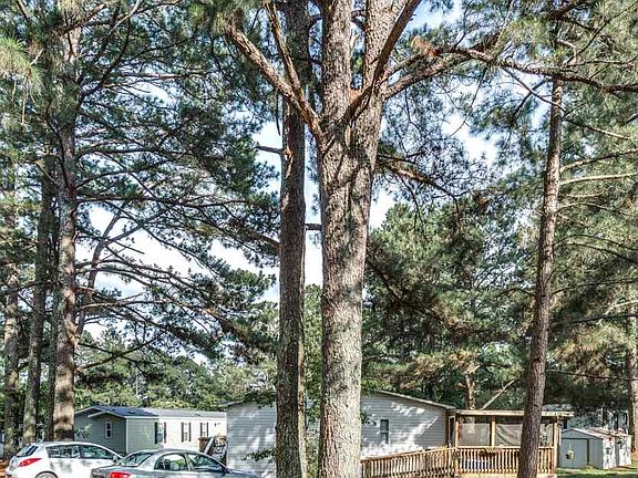 5th image of 3400 Moon River Dr #1a0