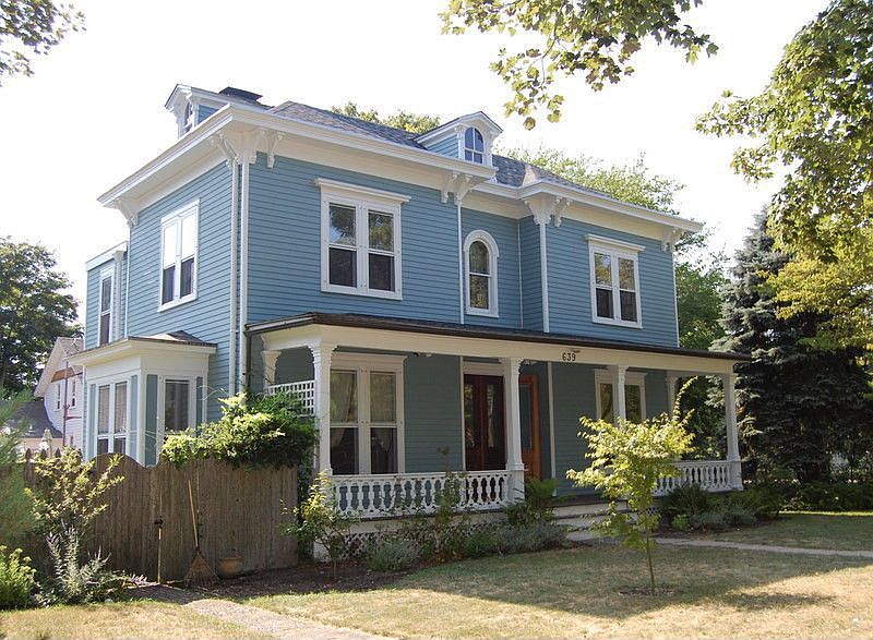 1st image of 639 2nd St