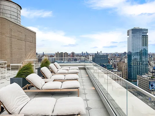 Rented by EXP Realty NYC | media 33