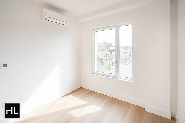 Rented by Highline Residential | media 112