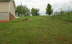 3rd image of 1329 Gallatin Ln